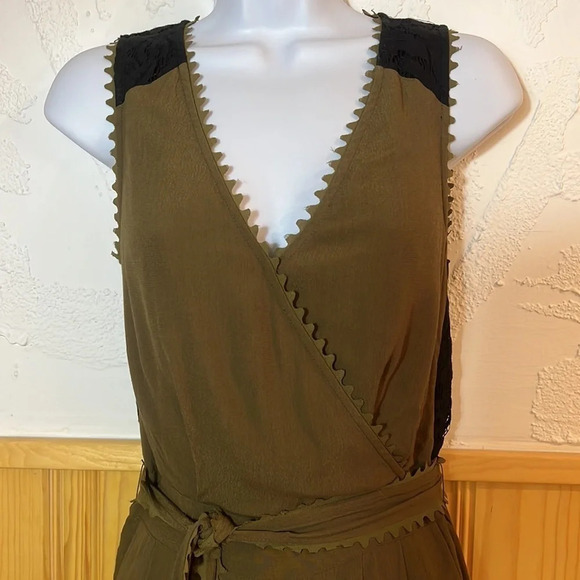 Anthropologie Leifsdottir Moss Green Sleeveless Jumpsuit Sz-0P - Picture 2 of 12